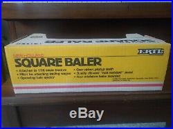 1/16 Ertl New Holland Square Baler Die Cast Metal 1986 NEW IN BOX