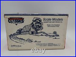 1/16 Scale Model Farm Toy New Holland 664 Round Hay Baler