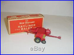 1/25 Vintage New Holland Hayliner Baler WithThrower & Bales WithBoxes! Hard To Find
