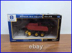 1/32 Ertl Farm Toy New Holland BB960A Big Square Baler
