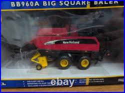 1/32 Ertl Farm Toy New Holland BB960A Big Square Baler #2