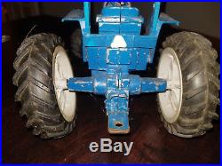 Ertl Ford 7710 116 Diecast Tractor with Ertl New Holland 116 Hay Baler