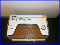 Hay Wagon Die-cast 1/16 Scale Ertl 1986