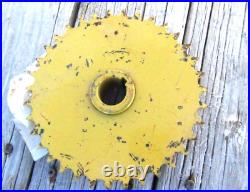 New Holland Sprocket OEM Part 255382 NOS for Square Baler 1290 290 500 505 515 New Holland Sprocket OEM Part 255382 NOS for Square Baler 1290 290 500 505 515