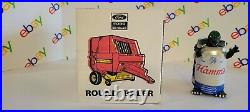 Scale Models ERTL 1/16 New Holland 660 Round Baler with BOX Brand New Condition