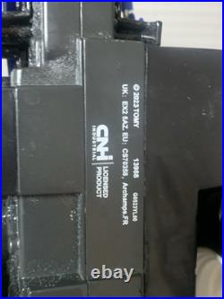 Tomy Big Farm 116 New Holland T7.270 Tractor with Loader & Roll-belt 560 Baler Tomy Big Farm 116 New Holland T7.270 Tractor with Loader & Roll-belt 560 Baler