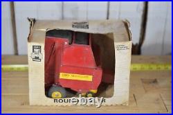 VINTAGE 1/16 FORD NEW HOLLAND 660 ROUND BALER WithBOX! 1991 SCALE MODELS