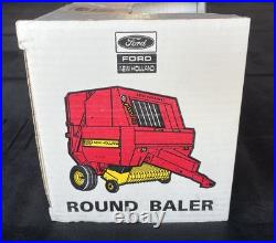 Vintage 1991 Scale Models Ford New Holland 660 Round Baler 1/16 Scale Diecast