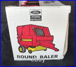 Vintage 1991 Scale Models Ford New Holland 660 Round Baler 1/16 Scale Diecast