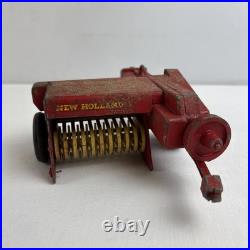 Vintage Advanced Products New Holland 268 Square Baler 125 Scale