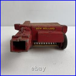 Vintage Advanced Products New Holland 268 Square Baler 125 Scale