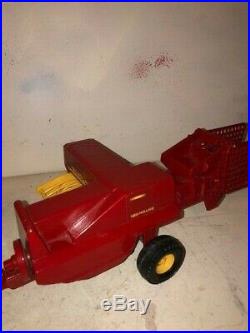 Vintage New Holland Baler For A Tractor 1/16 Diecast Intact Nice Hayliner